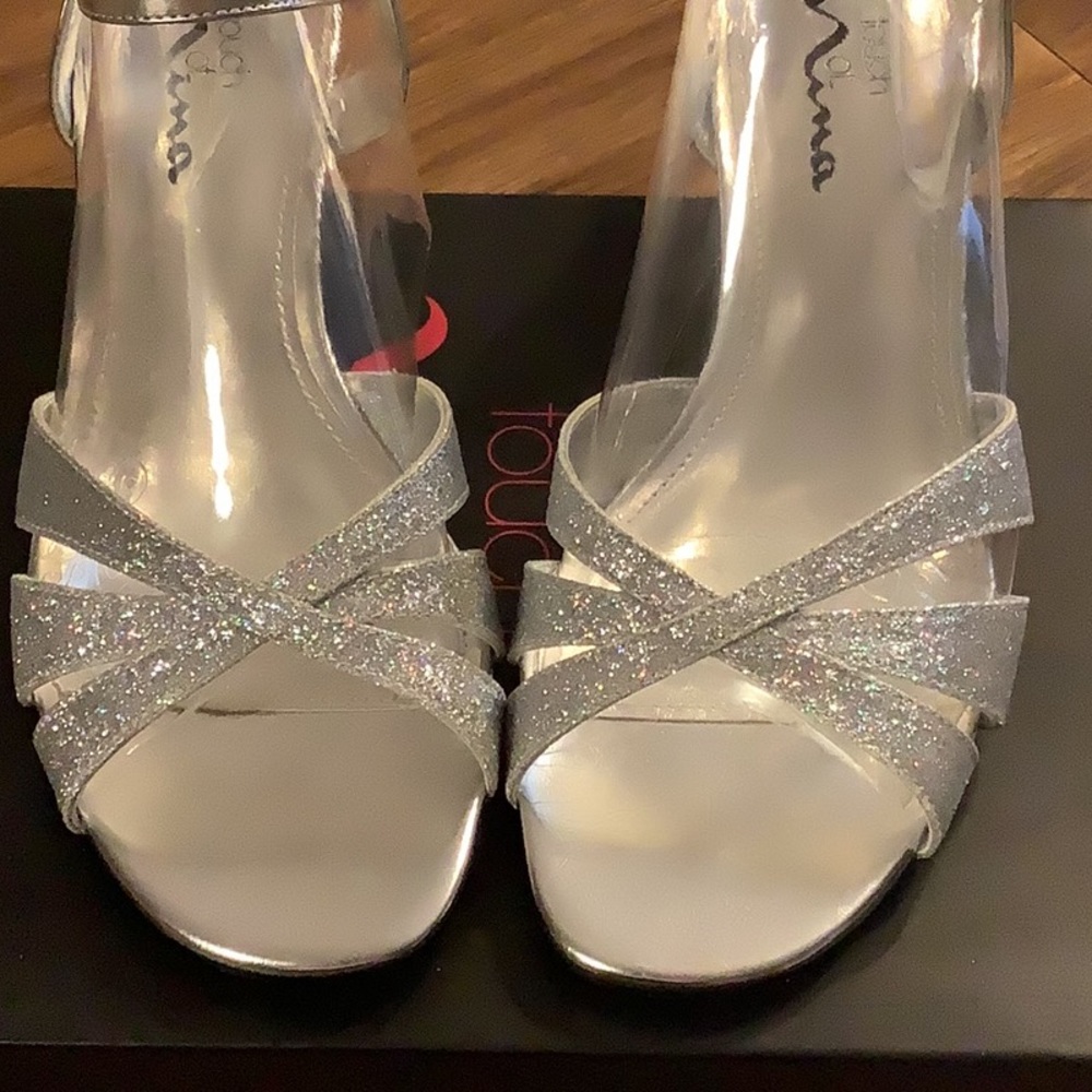 Glittery Silver Wedges - Picture 2 of 7